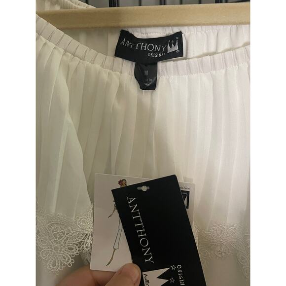 NWT Anthony Original Off Shoulder Top Sz M - Picture 2 of 4